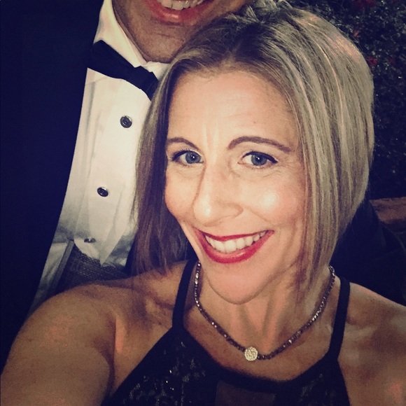 Meet your Posher, Billie - Picture 1 of 7